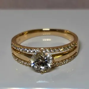 Lady Engagement Gold Ring