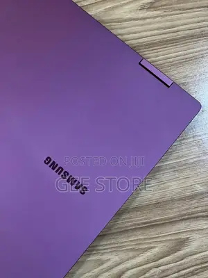 Laptop Samsung Galaxy Book 2 16GB Intel Core i7 SSD 1T