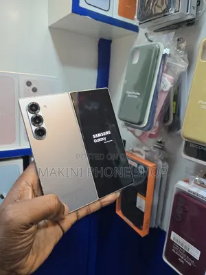 Samsung Galaxy Z Fold6 256 GB Silver