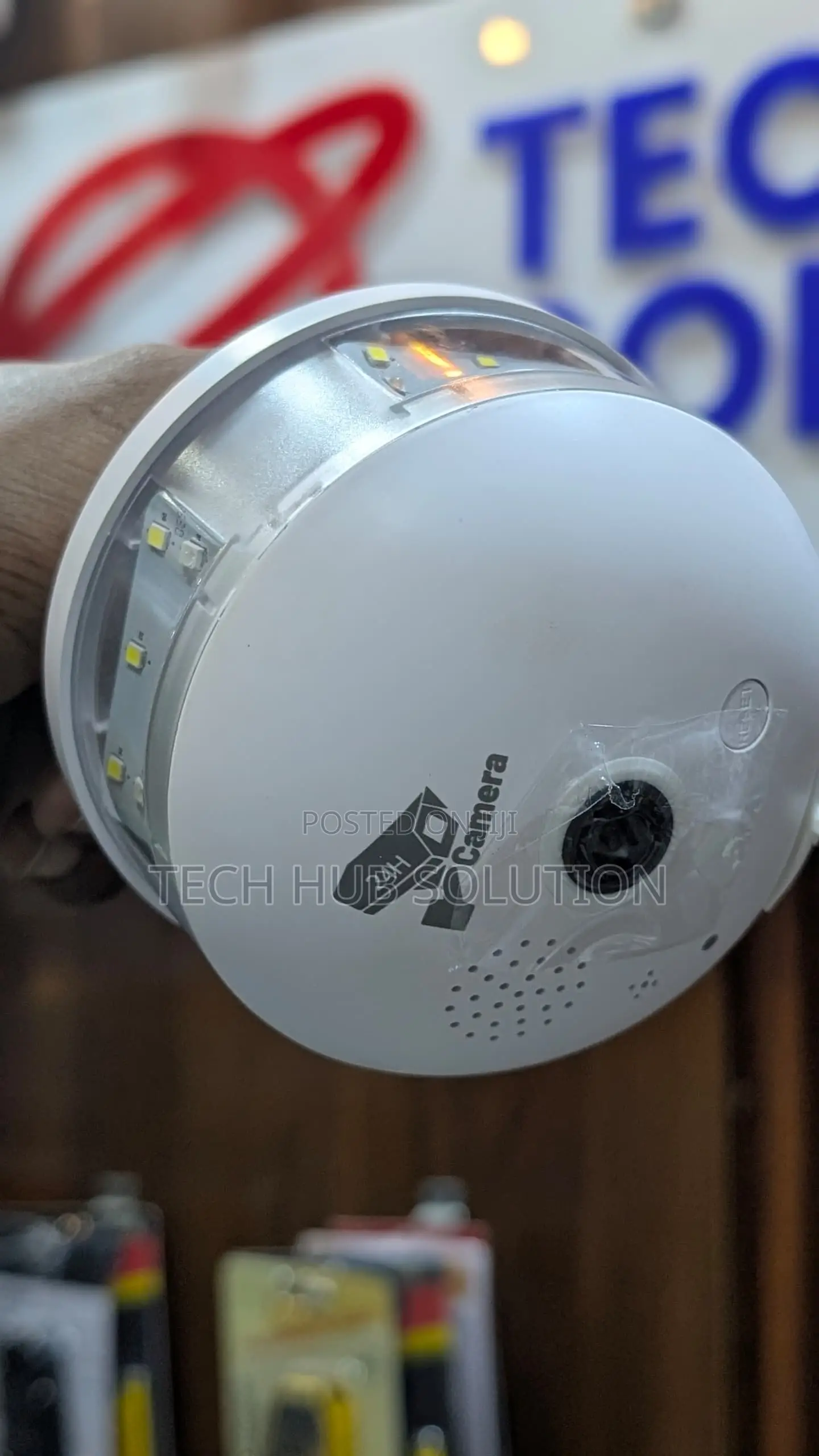 V380 Max D8 Remote Live View Wifi Security Camera