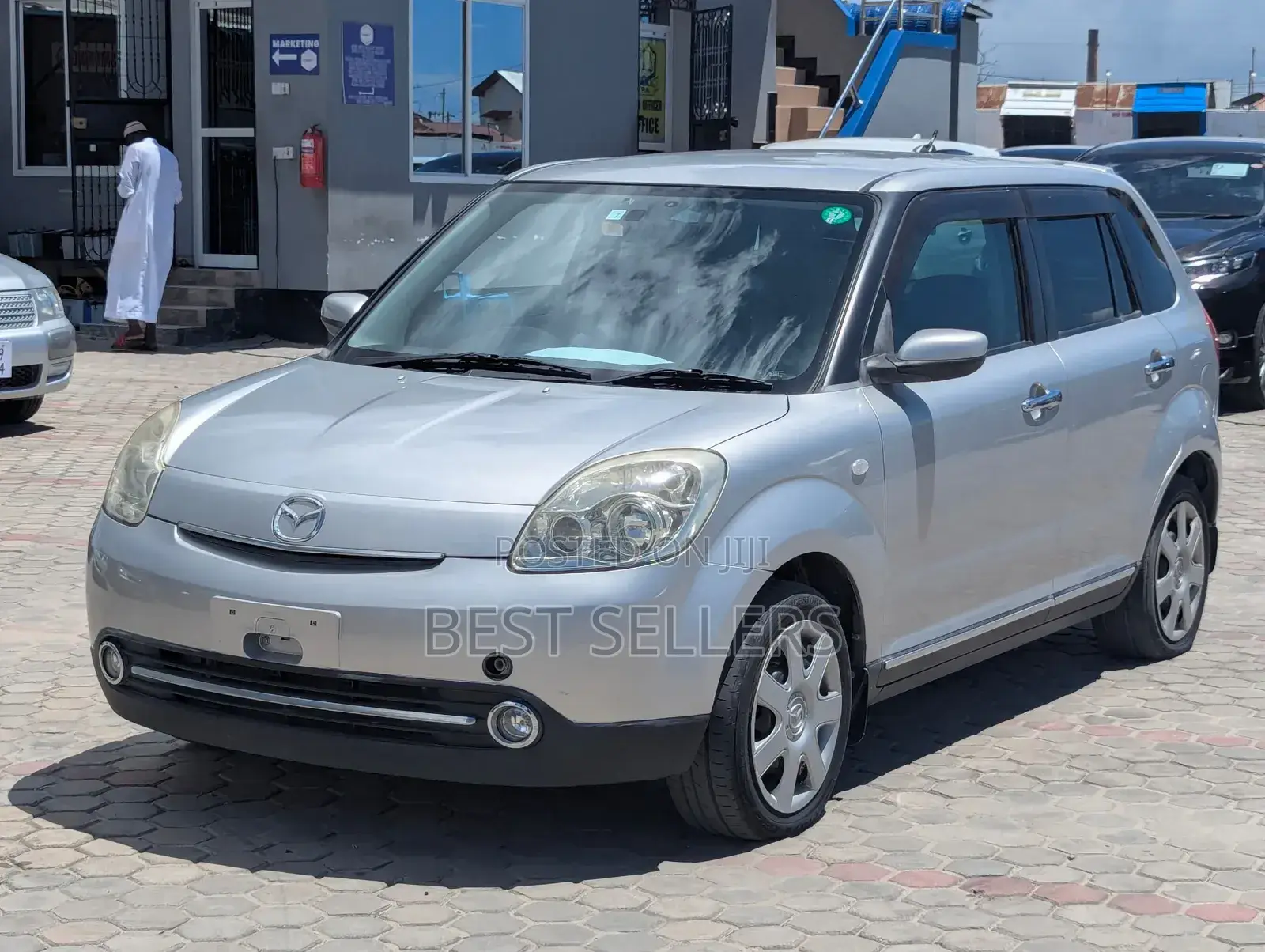 Mazda Verisa 2008 Silver