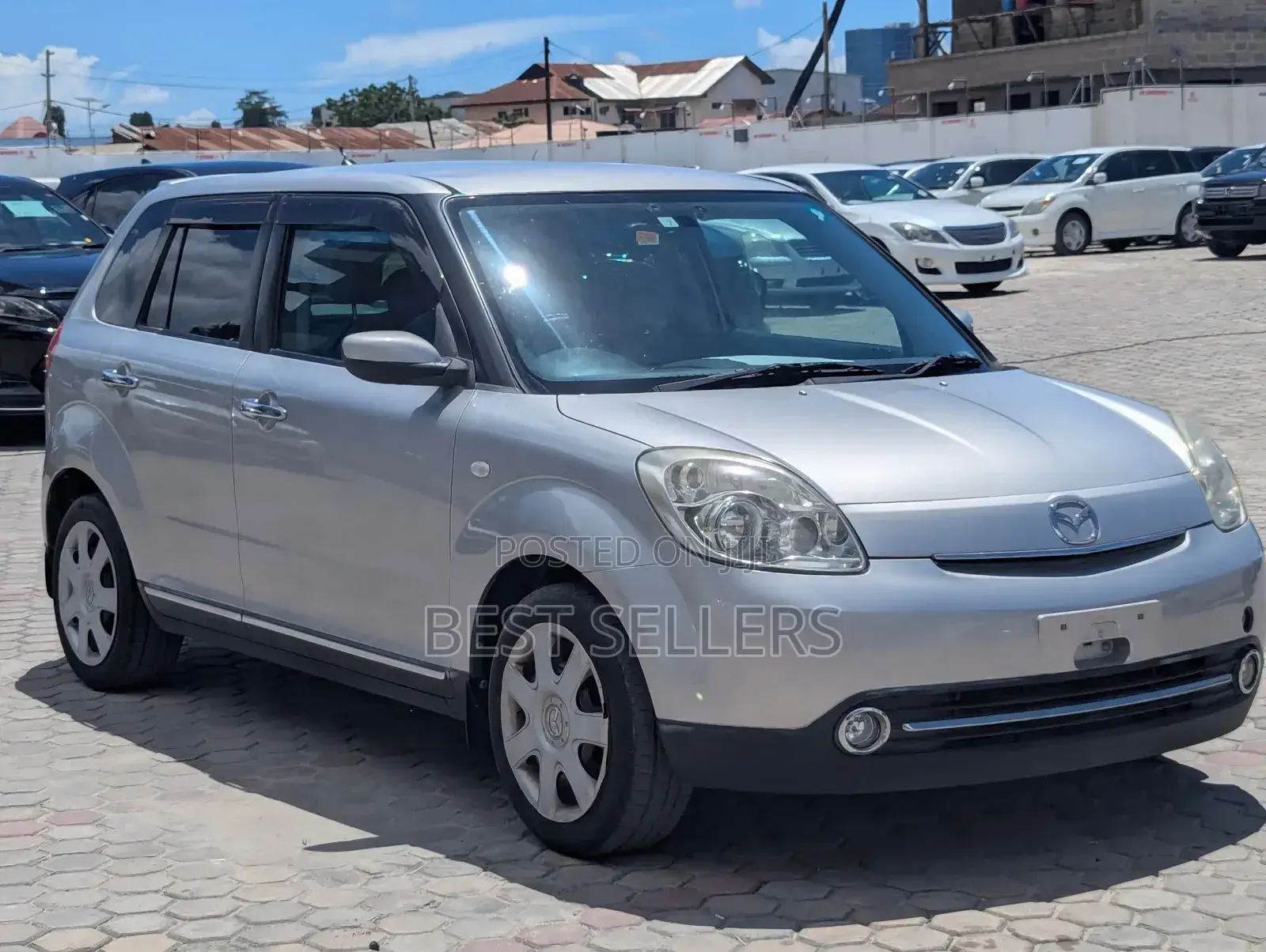 Mazda Verisa 2008 Silver