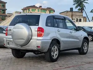 Toyota RAV4 2001 Silver