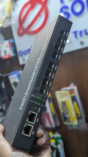 8-Port Fibre Switch