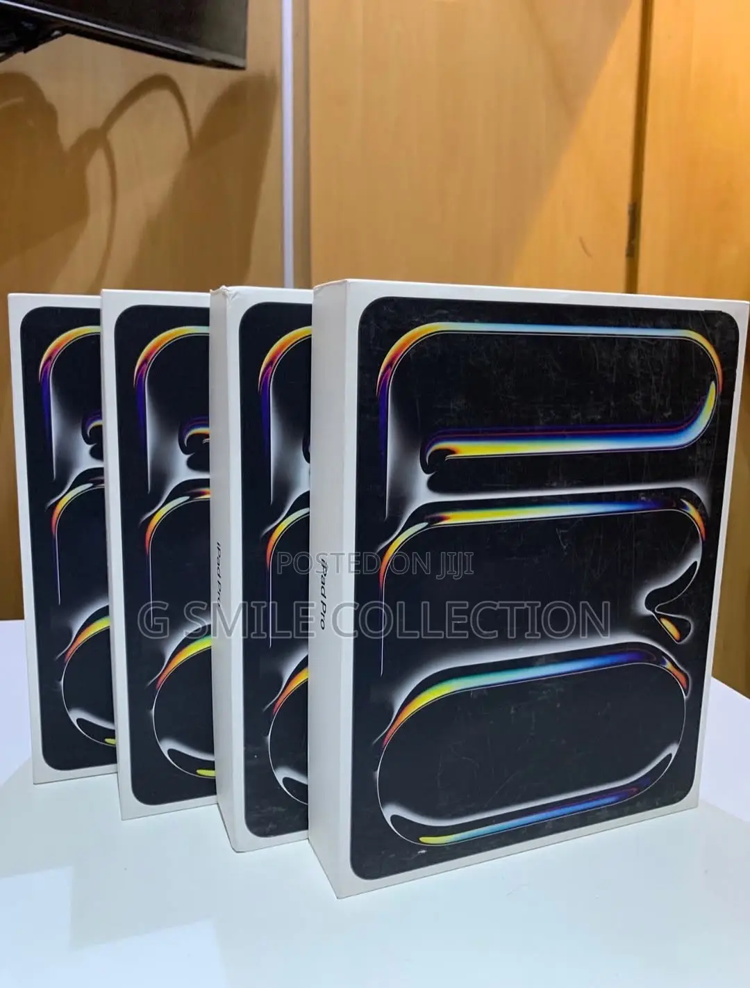 New Apple iPad Pro 13 (2024) 256 GB