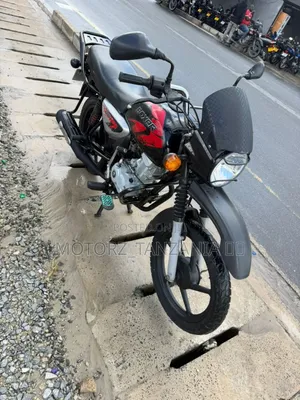 Bajaj Boxer X125 2024 Black