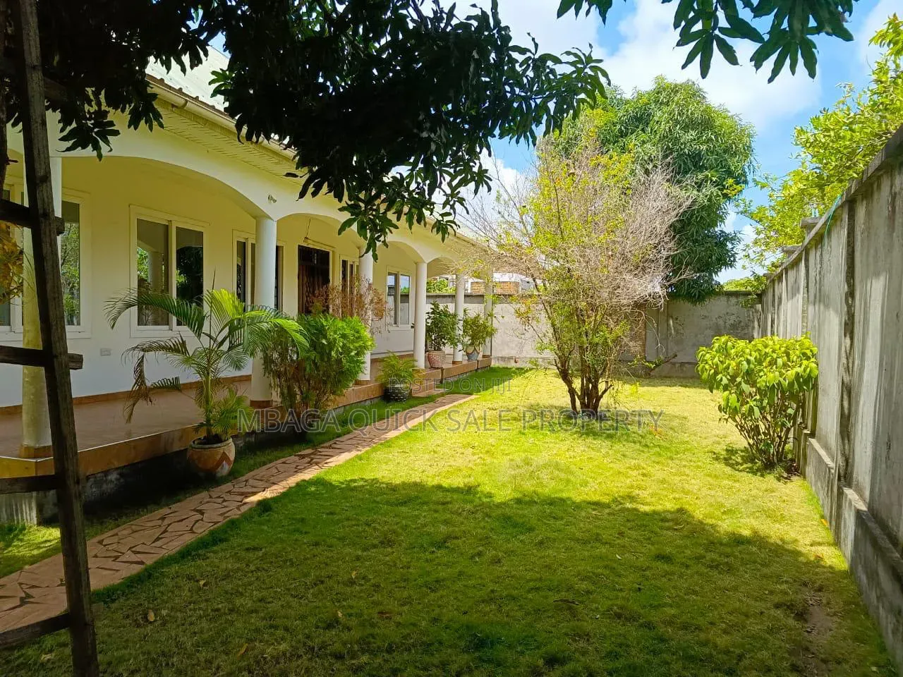 Furnished 3bdrm House in Kigamboni, Masaki for rent