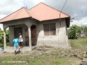 5bdrm House in Tanzania Daresalaam, Ukonga for sale