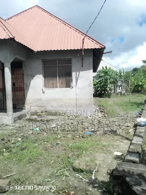 5bdrm House in Tanzania Daresalaam, Ukonga for sale
