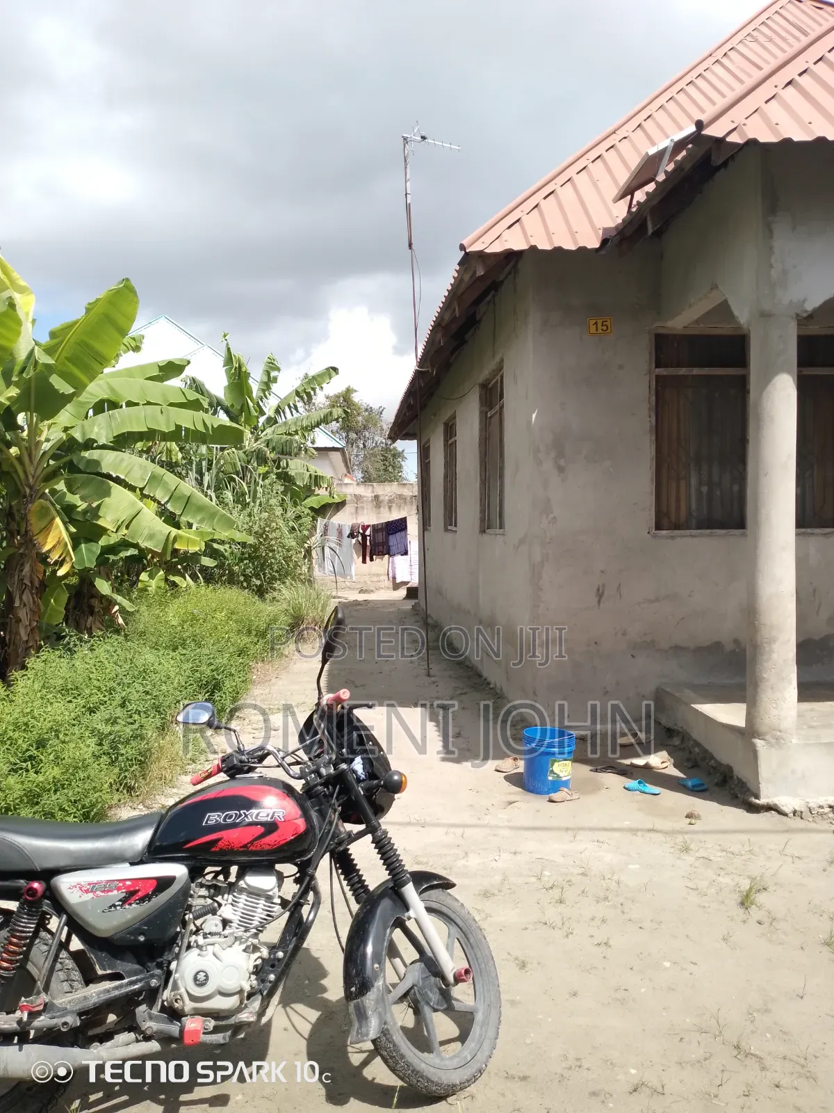 5bdrm House in Tanzania Daresalaam, Ukonga for sale