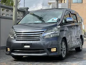 Toyota Vellfire 2011 Grey