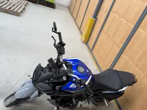 Yamaha 2018 Blue