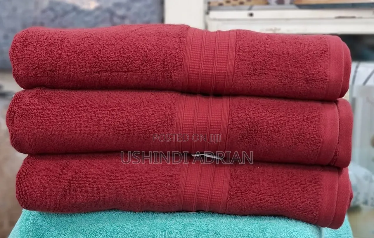 Towels Luxury (Pc 1) Size: 80 × 160 CmBei: TSH 70,000/- (Rejareja)