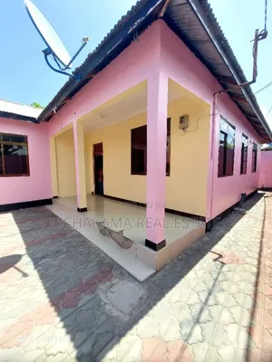 3bdrm House in Mchakama Real Estate, Chamazi for sale