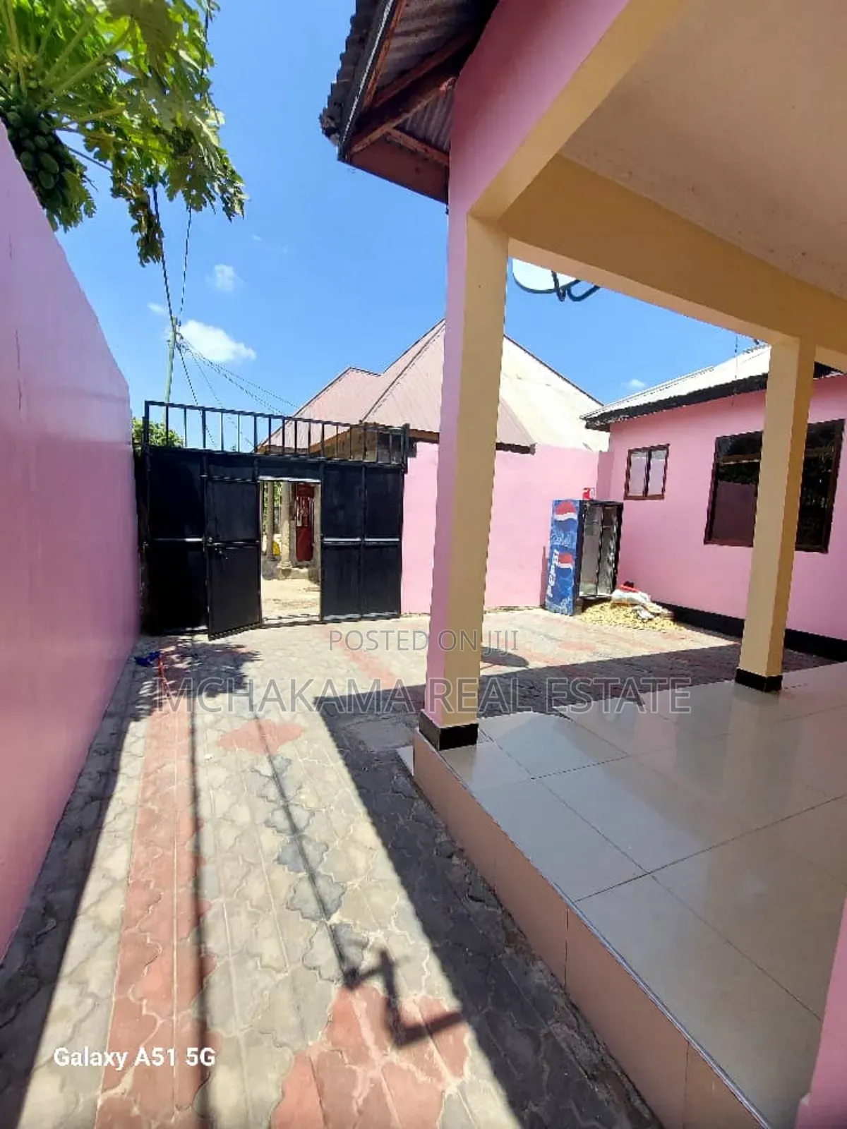 3bdrm House in Mchakama Real Estate, Chamazi for sale