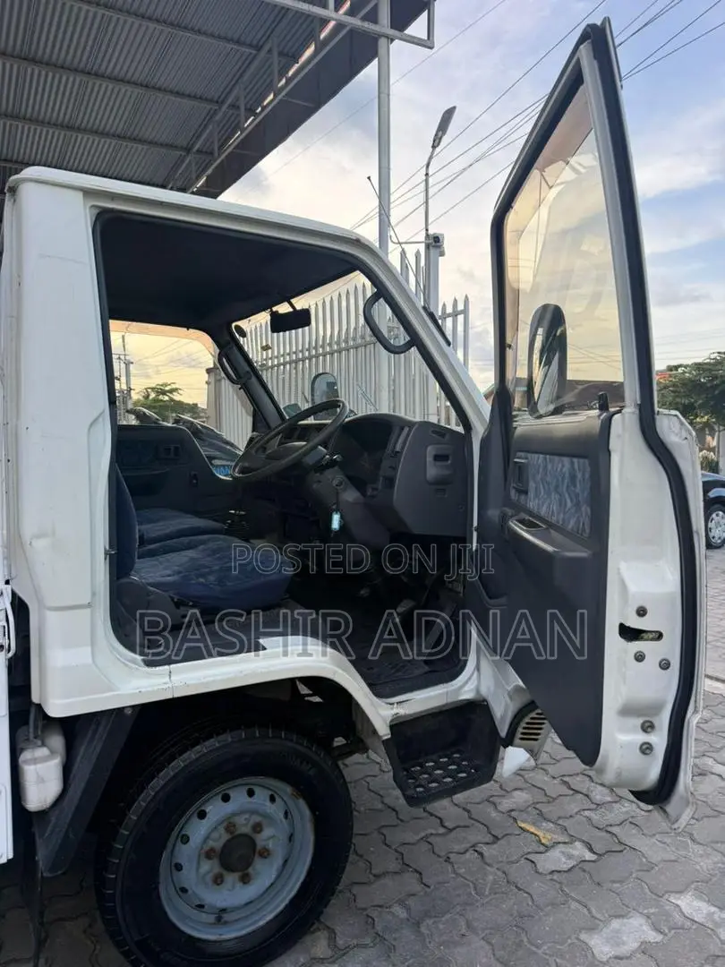 Toyota Dyna Unregistered(Mpya) 1.5 Tonnes.