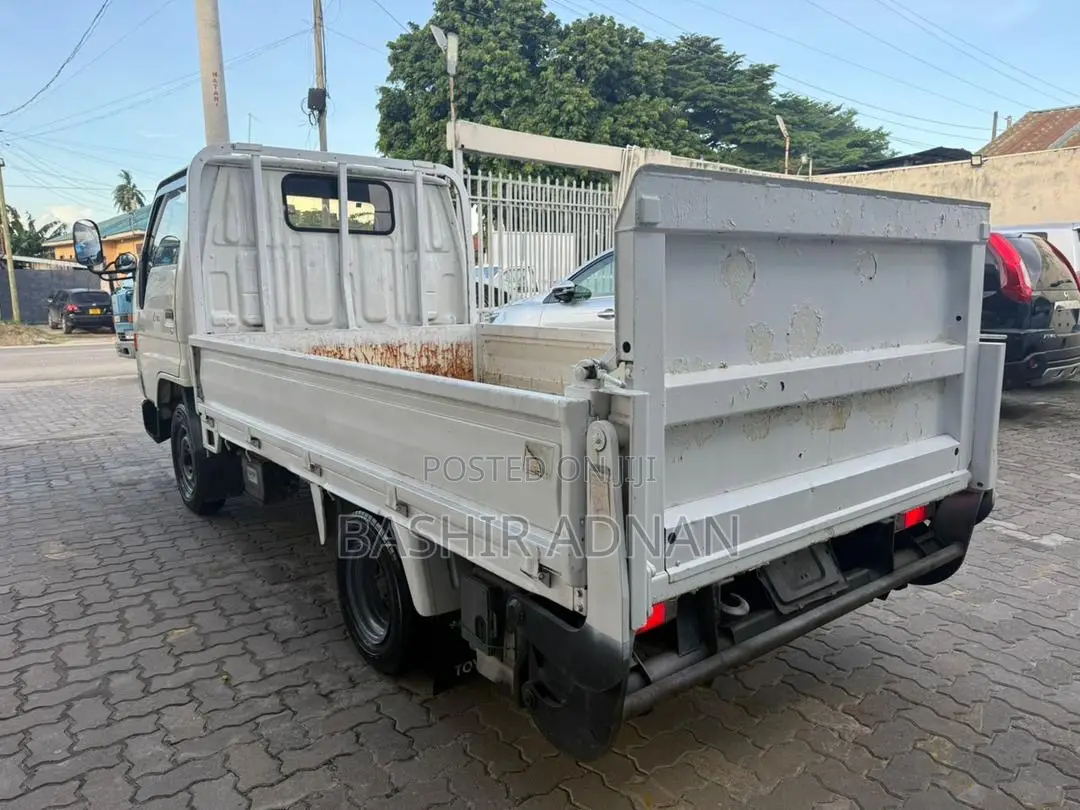 Toyota Dyna Unregistered(Mpya) 1.5 Tonnes.