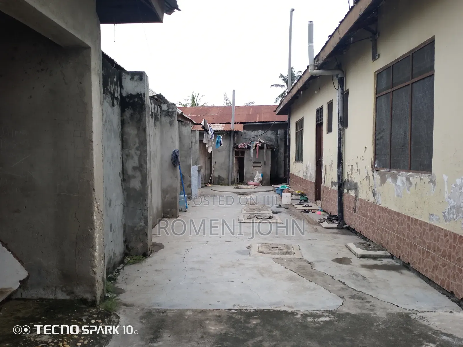 15bdrm Apartment in Tanzania Daresalaam, Ukonga for sale