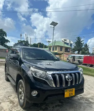 Toyota Land Cruiser Prado 2015 Black