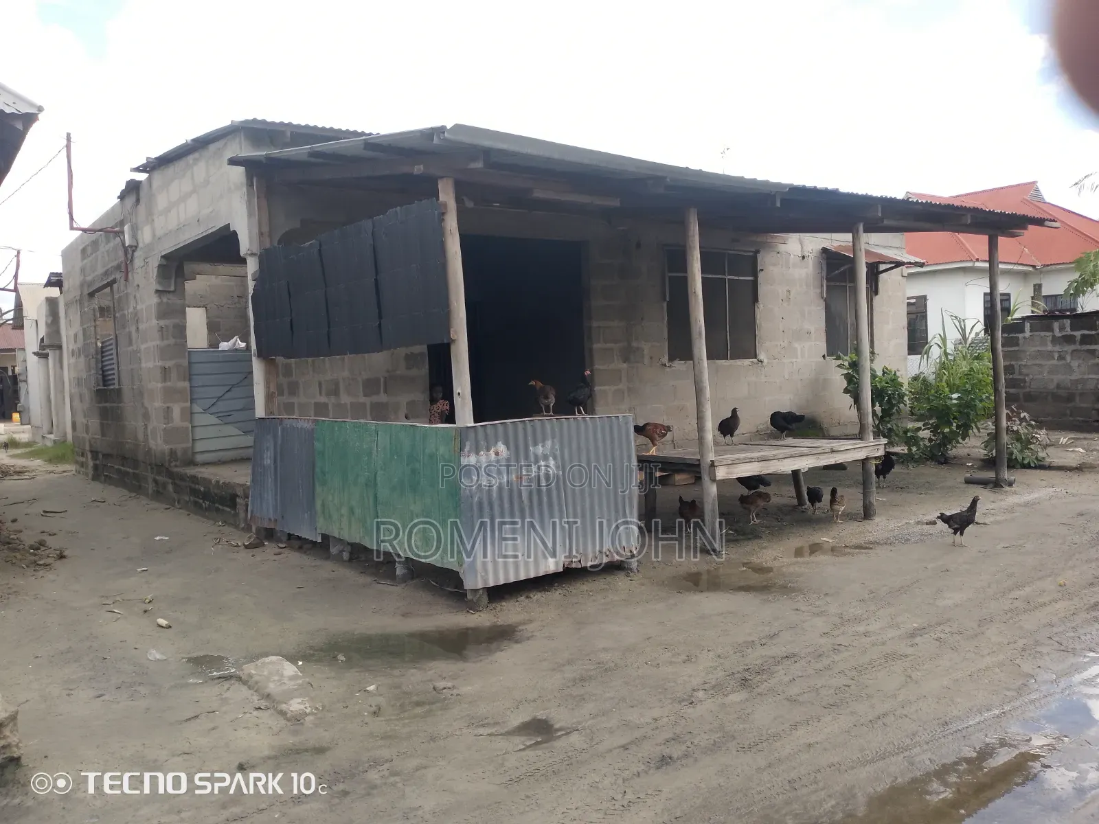 3bdrm House in Tanzania Daresalaam, Ukonga for sale