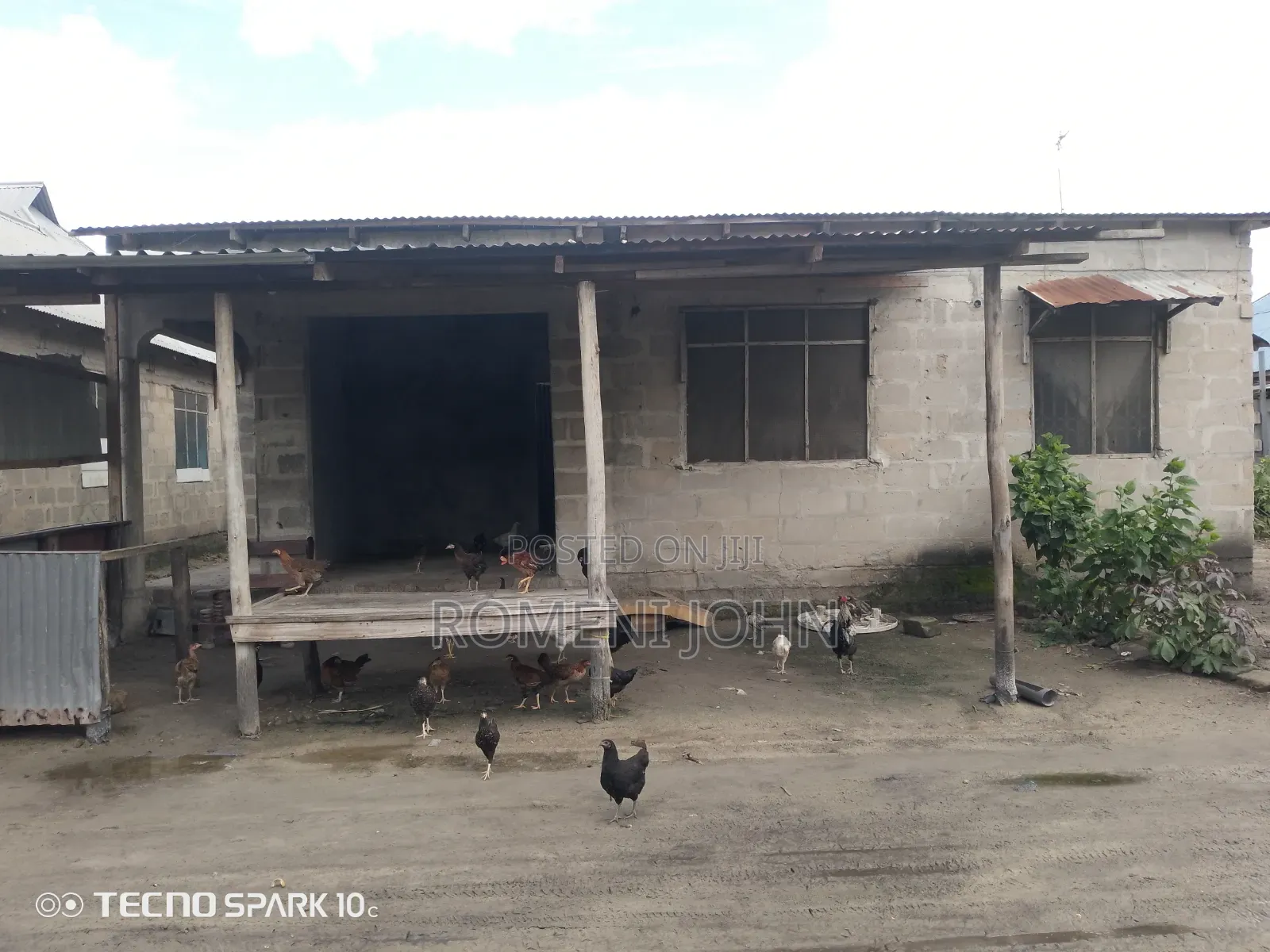 3bdrm House in Tanzania Daresalaam, Ukonga for sale