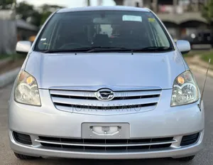 Toyota Corolla Spacio 2004 Silver