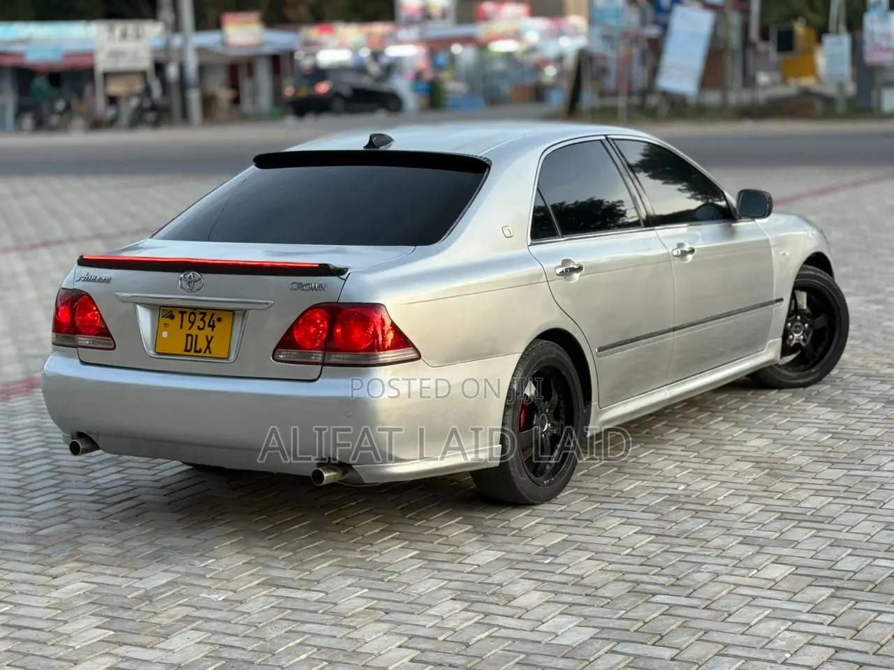 Toyota Crown 2004 Silver