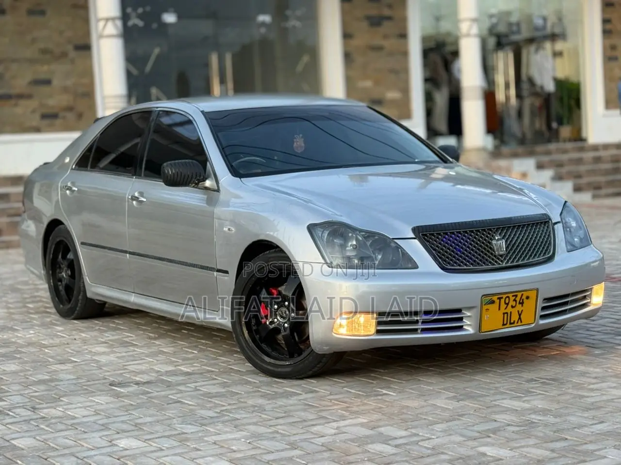 Toyota Crown 2004 Silver