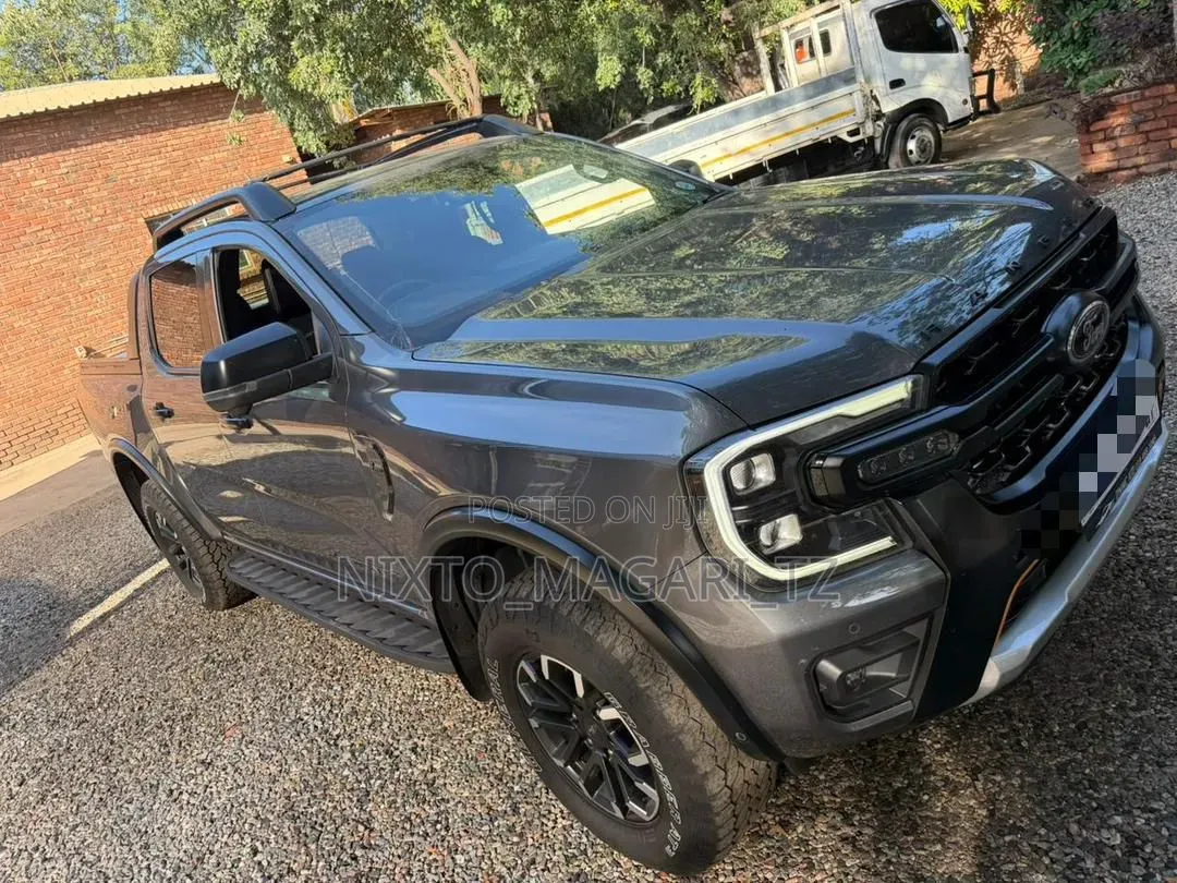 Ford Ranger Wildtrak 2024 Gray