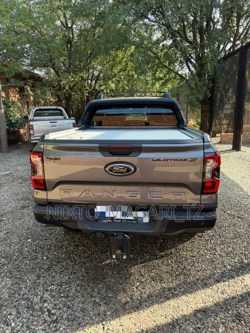 Ford Ranger Wildtrak 2024 Gray