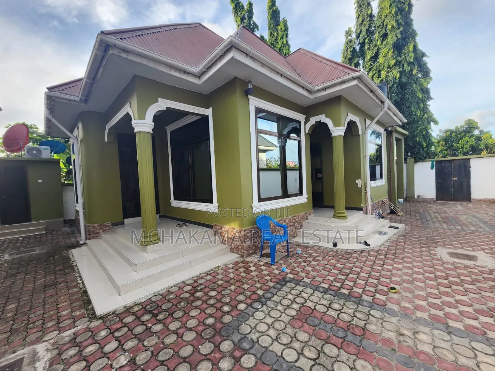 6bdrm Apartment in Mchakama Real Estate, Kiwalani for sale