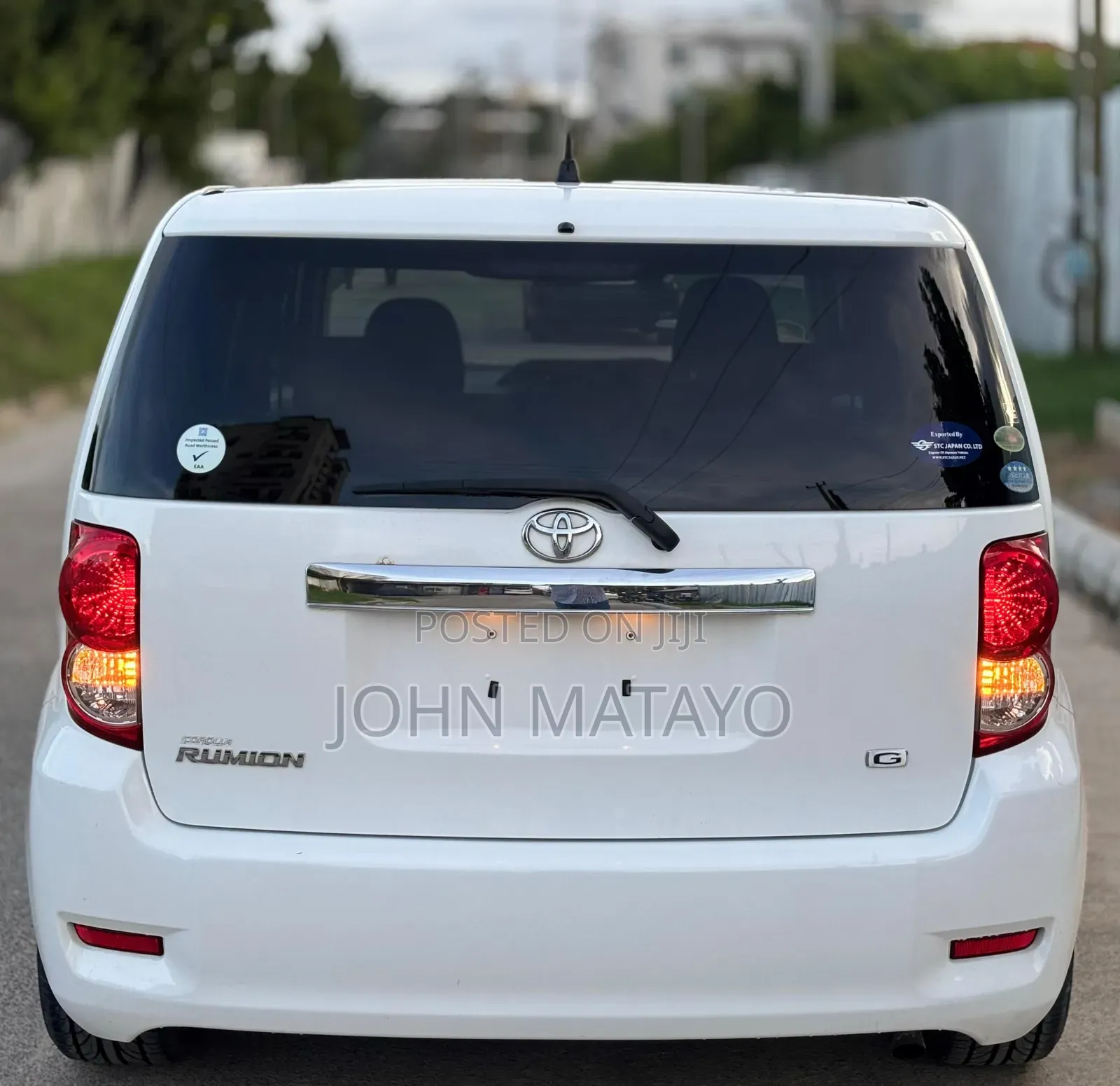 Toyota Corolla Rumion 2008 White