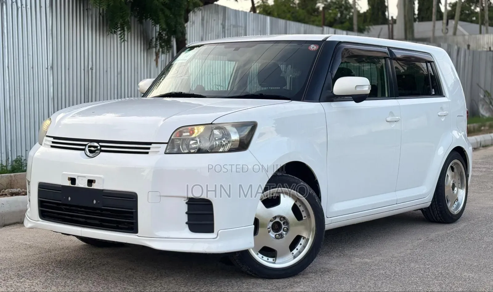 Toyota Corolla Rumion 2008 White