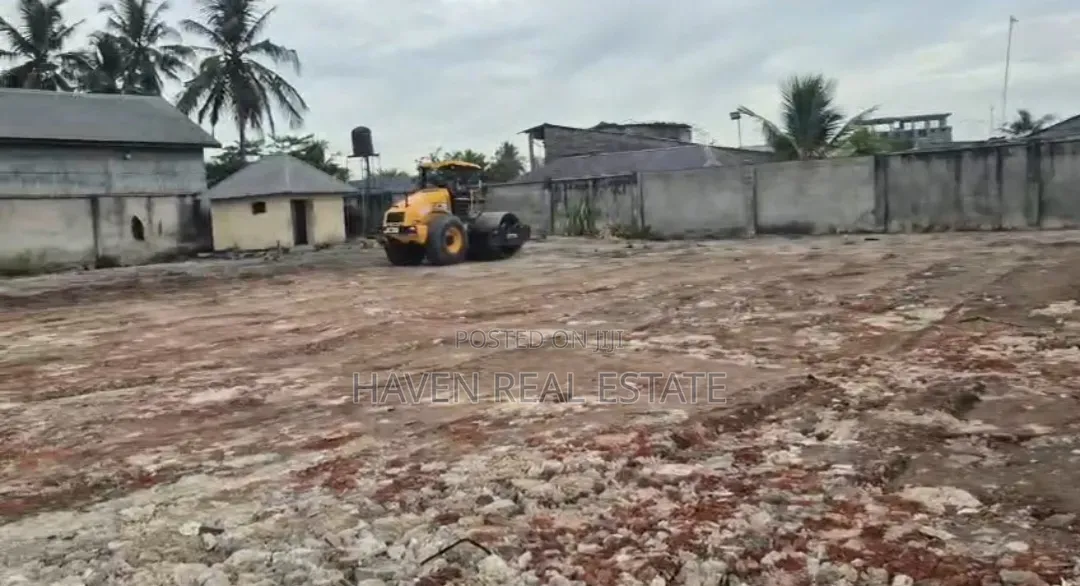 Yard for Sale at Mtoni Kwa Azizi Ally