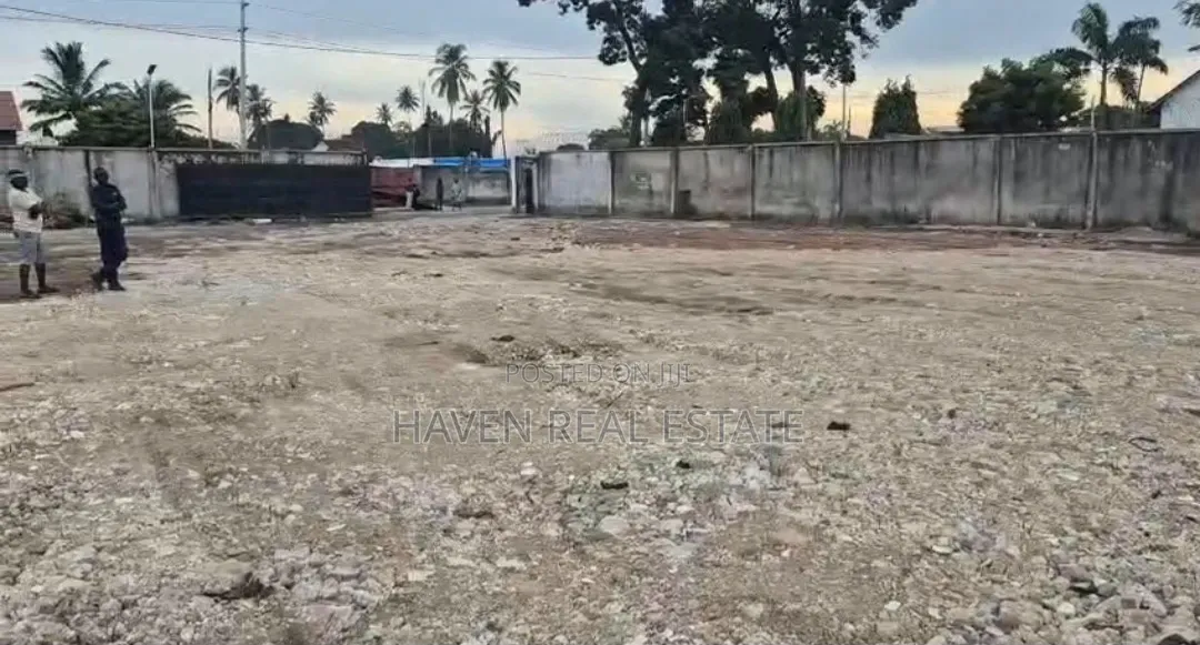Yard for Sale at Mtoni Kwa Azizi Ally