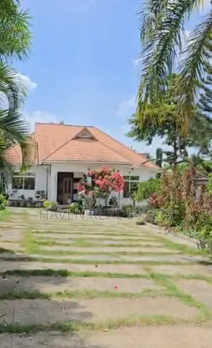 7bdrm House in Mbezi for sale