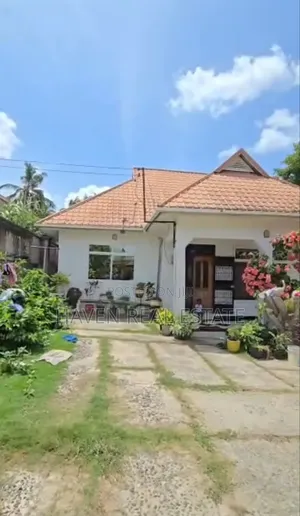7bdrm House in Mbezi for sale