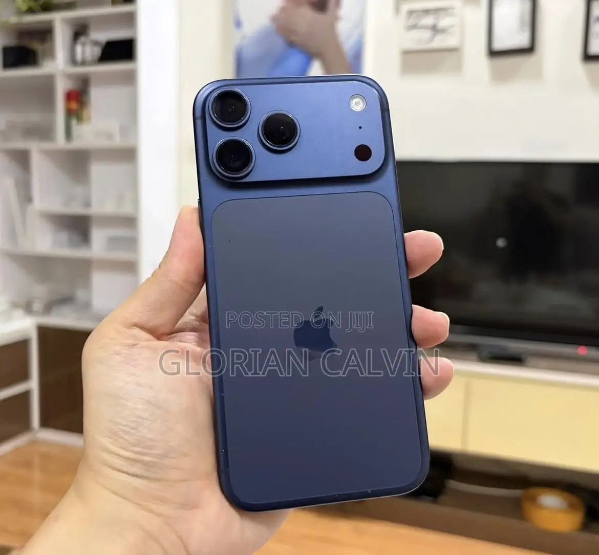 New Apple iPhone 17 Pro Max 256 GB Blue