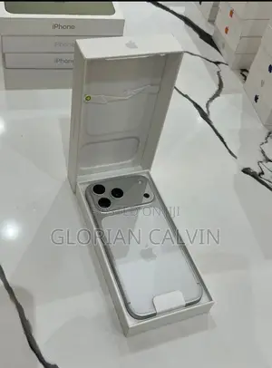 New Apple iPhone 17 Pro Max 512 GB White