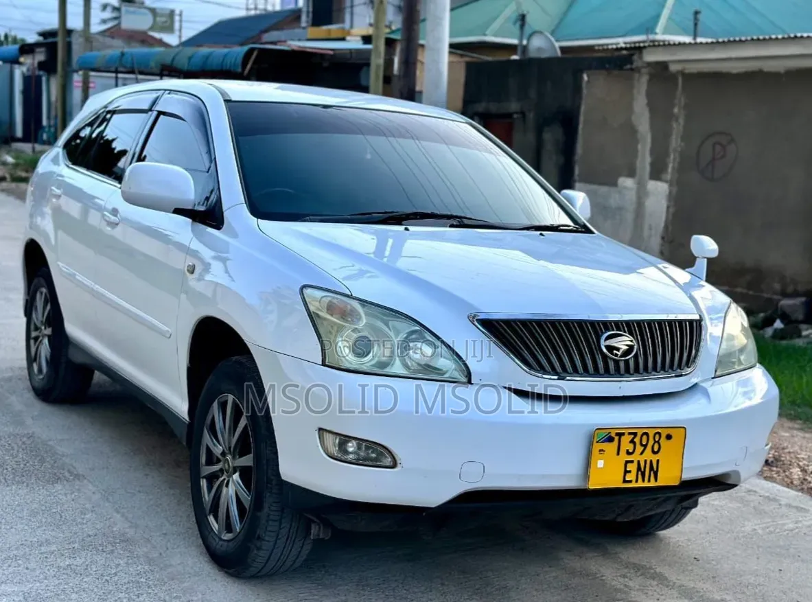 Toyota Harrier 2006 White
