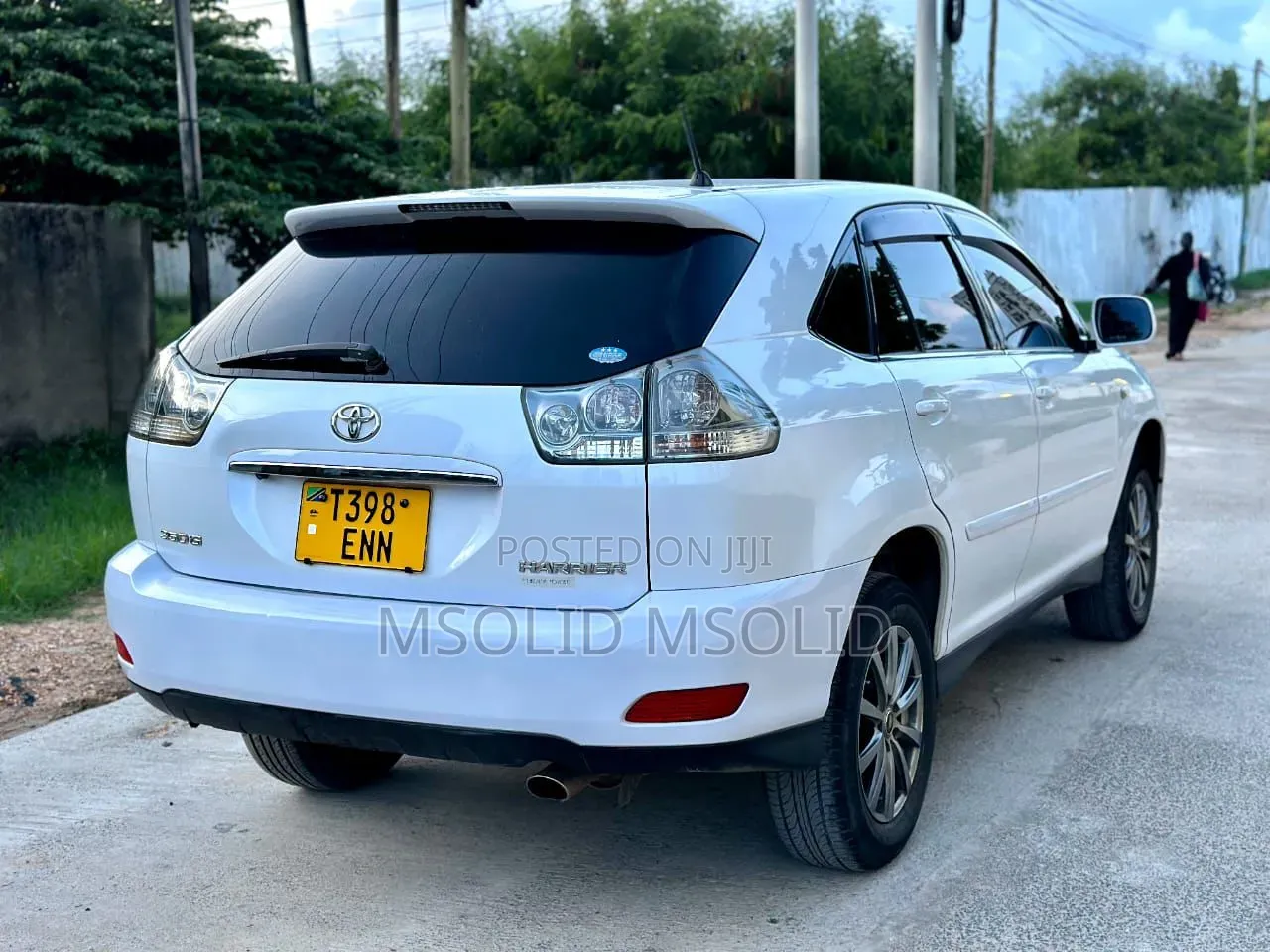 Toyota Harrier 2006 White