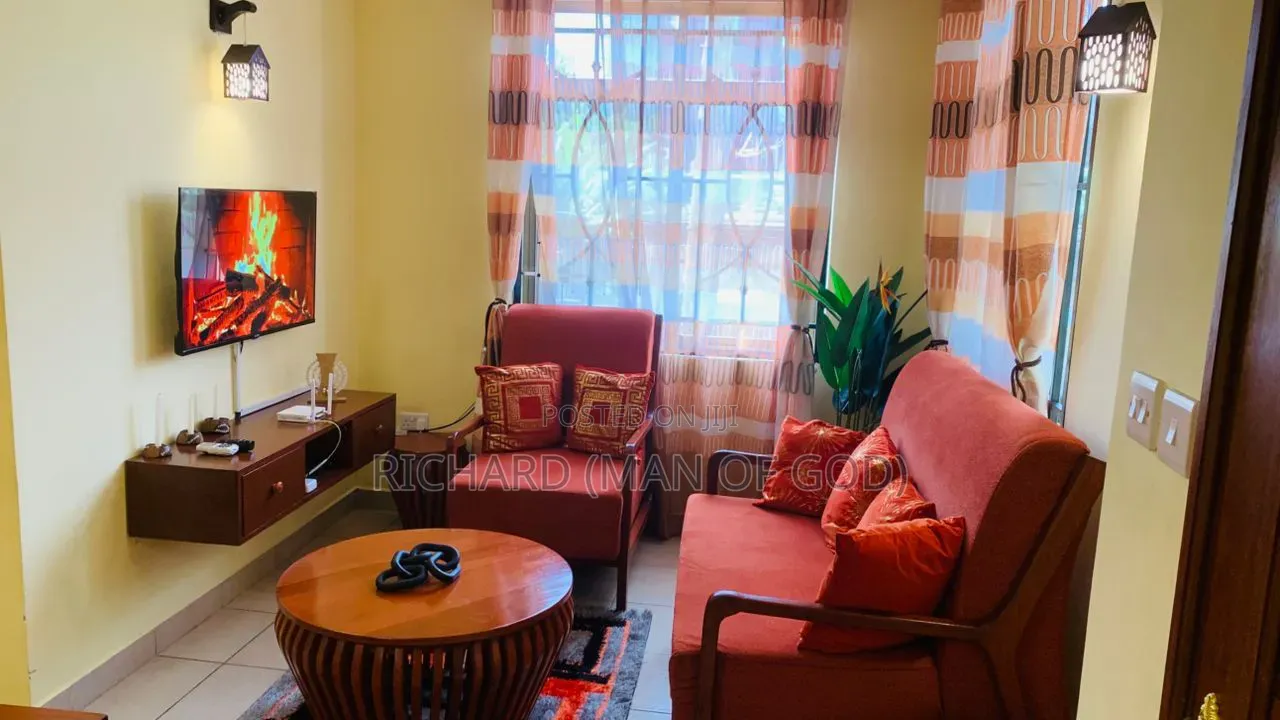 Furnished 2bdrm Block of Flats in Central Business Area for rent