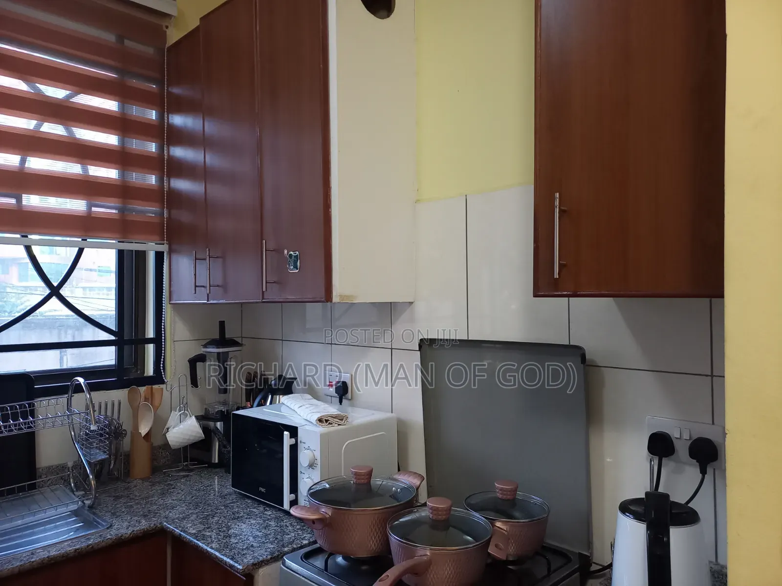 Furnished 2bdrm Block of Flats in Central Business Area for rent