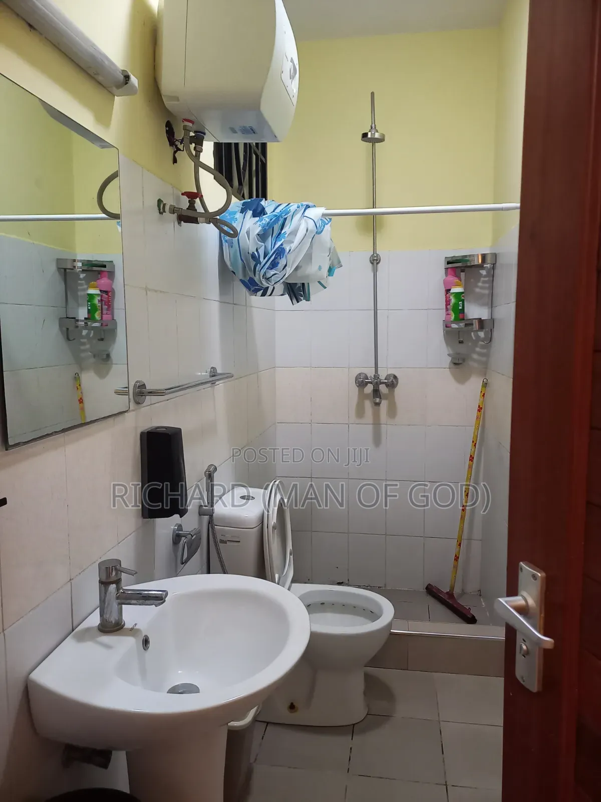 Furnished 2bdrm Block of Flats in Central Business Area for rent