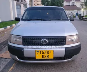 Toyota Probox 2005 Silver