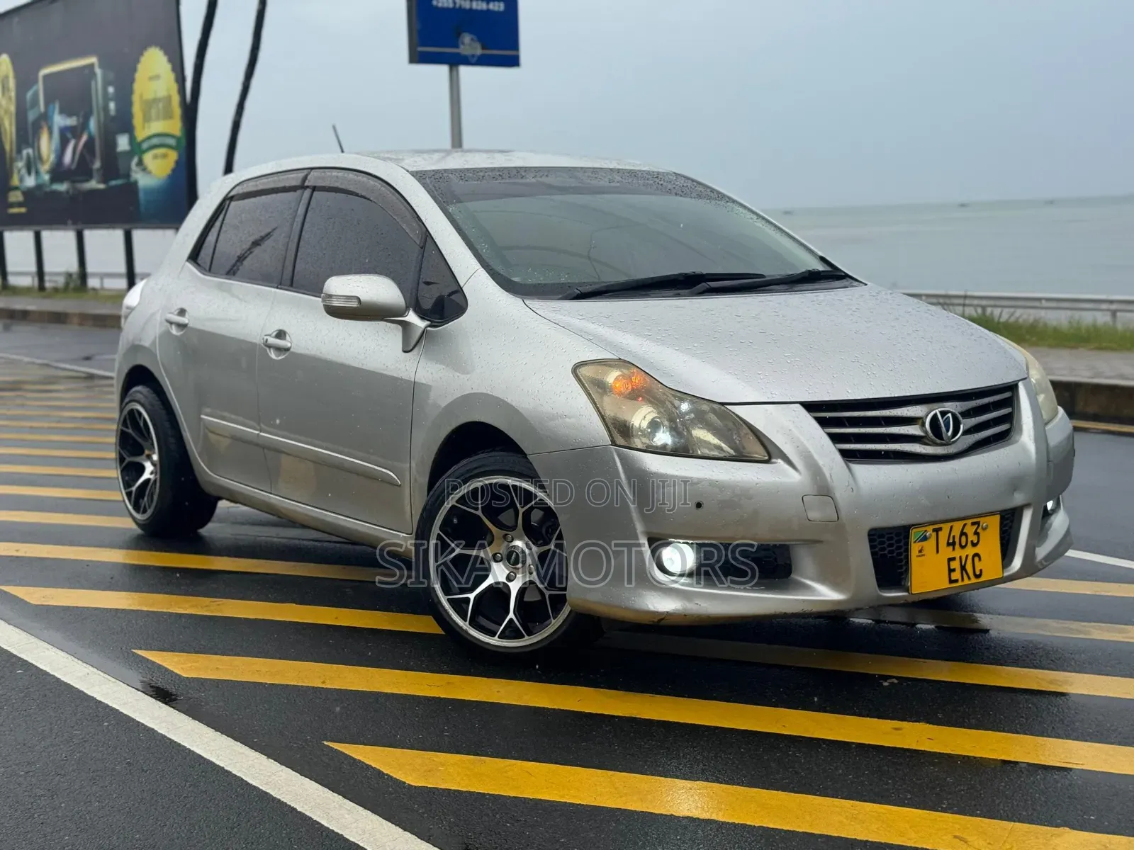 Toyota Blade 2006 Silver