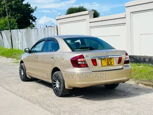 Toyota Premio 2005 Gold