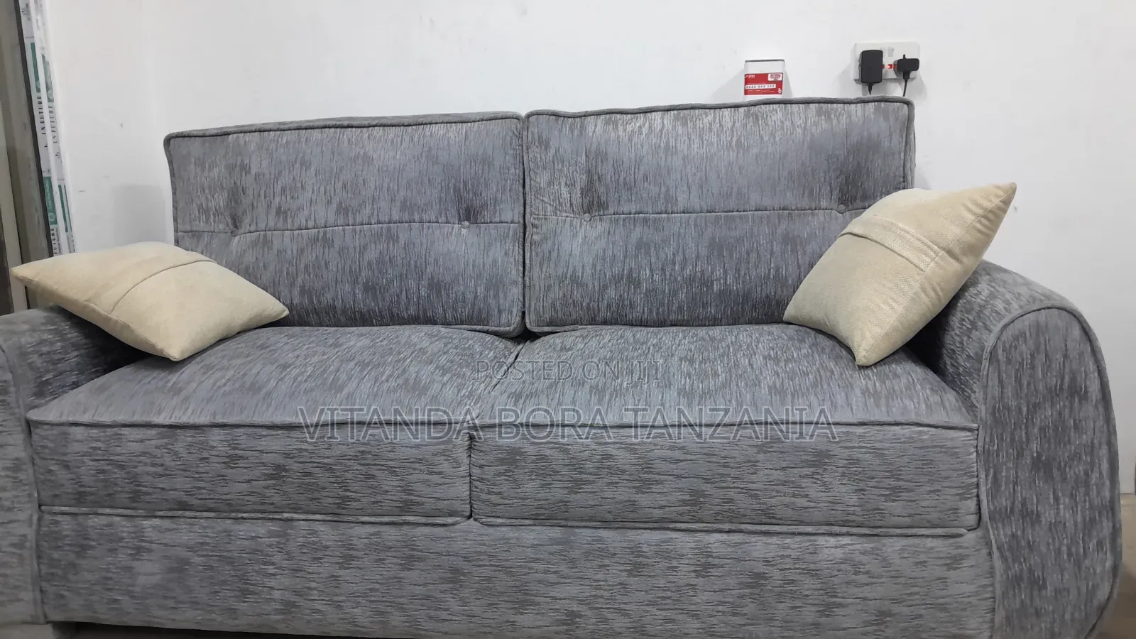 Sofa Bomba Ya Uhakika 3:2:1:1 Ya Watu Saba