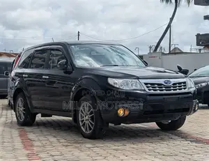 Subaru Forester 2011 Black