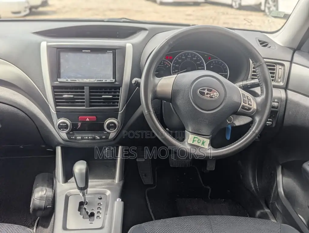 Subaru Forester 2011 Black